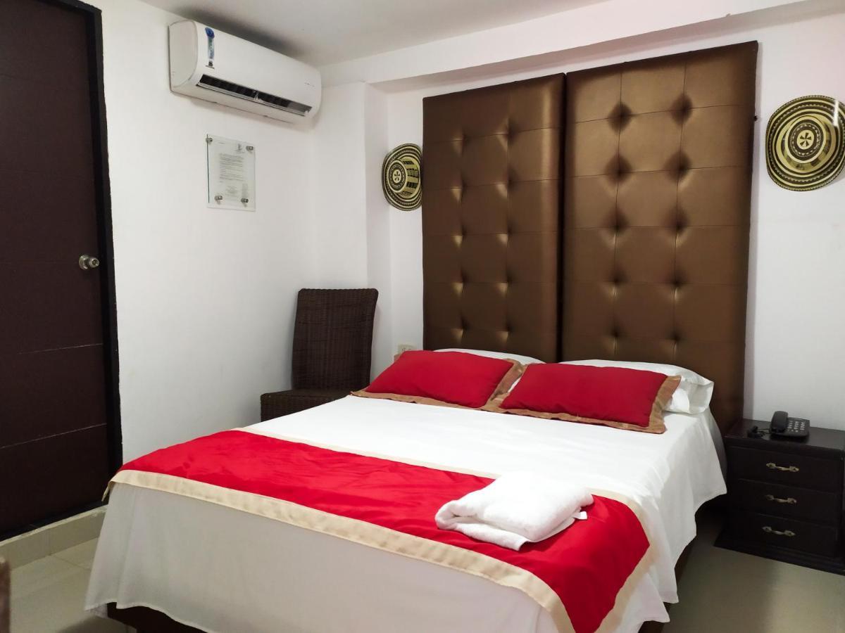 Hotel Plaza Colonial バジェドゥパル エクステリア 写真